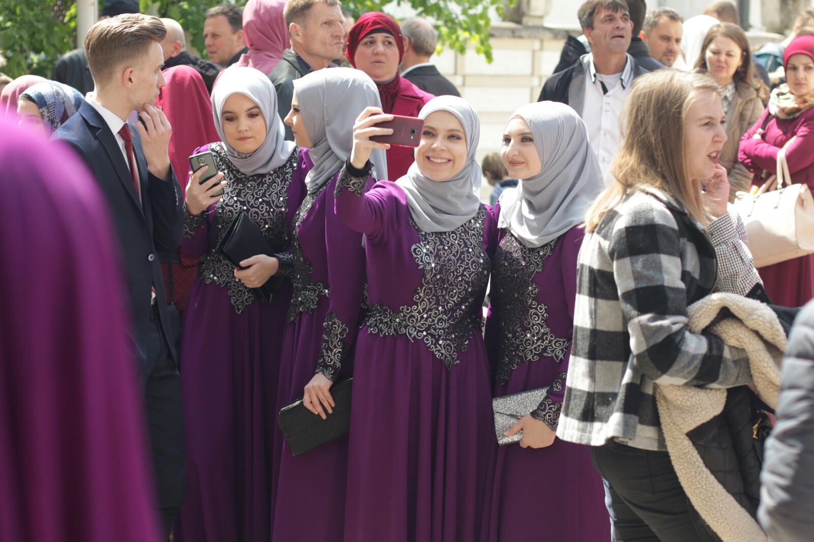 Svečanost u Gazi Husrev-begovoj medresi: Ispraćena još jedna generacija učenika