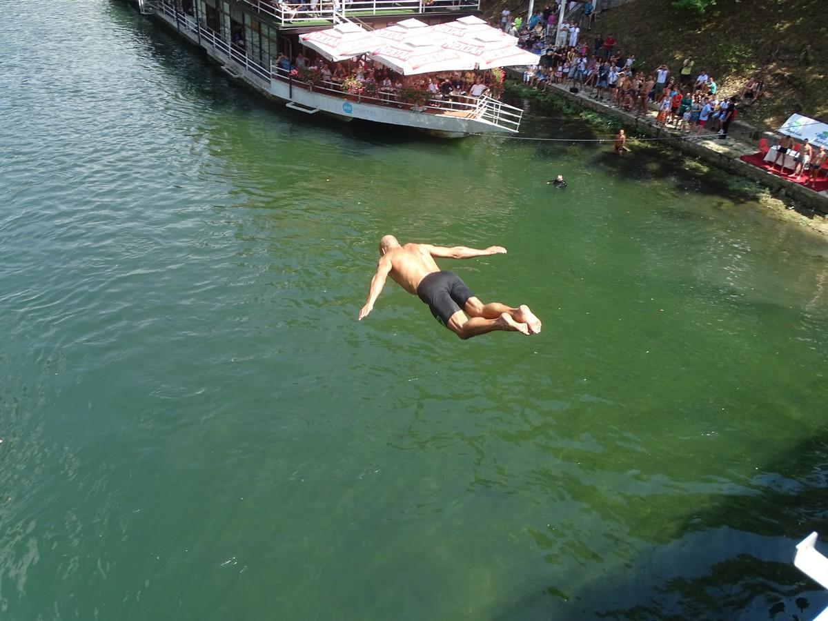 Ljeto na Vrbasu: Odmor na potezu od Zelenog mosta do tvrđave Kastel