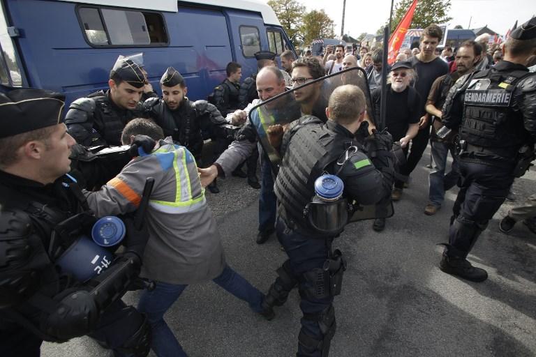 Pariz: Policija hapsi demonstrante