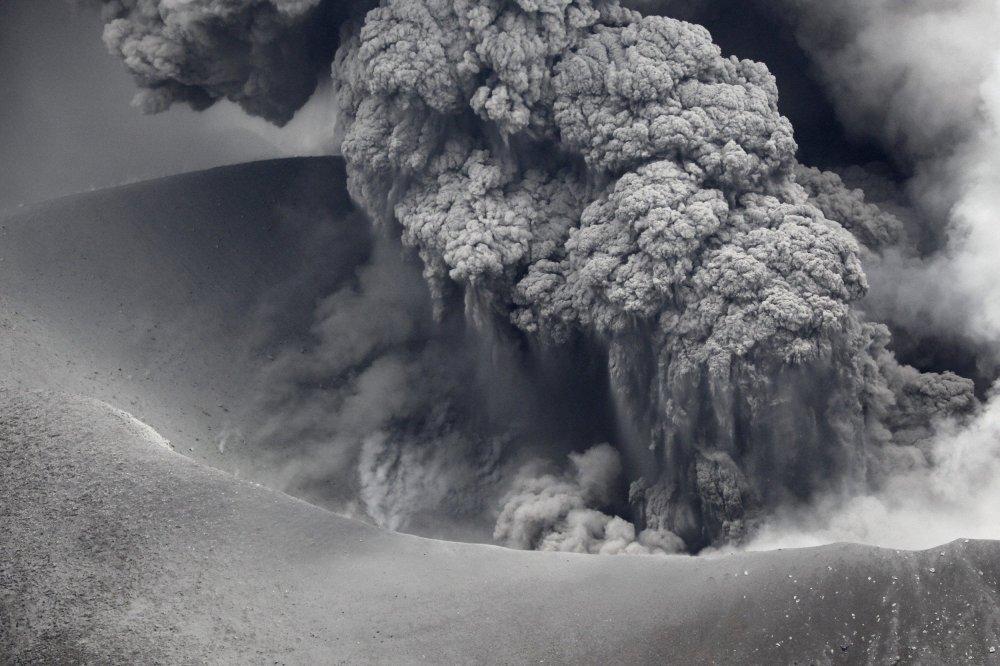 Vulkan Šinmedake eruptirao nakon šest godina