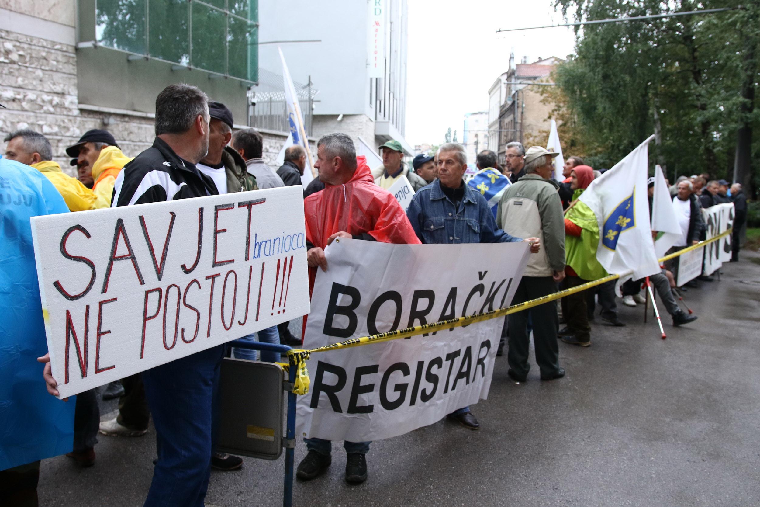 Više boračkih organizacija najavljuje masovne proteste: Borci nisu nasjeli na Bukvarevićeve podvale