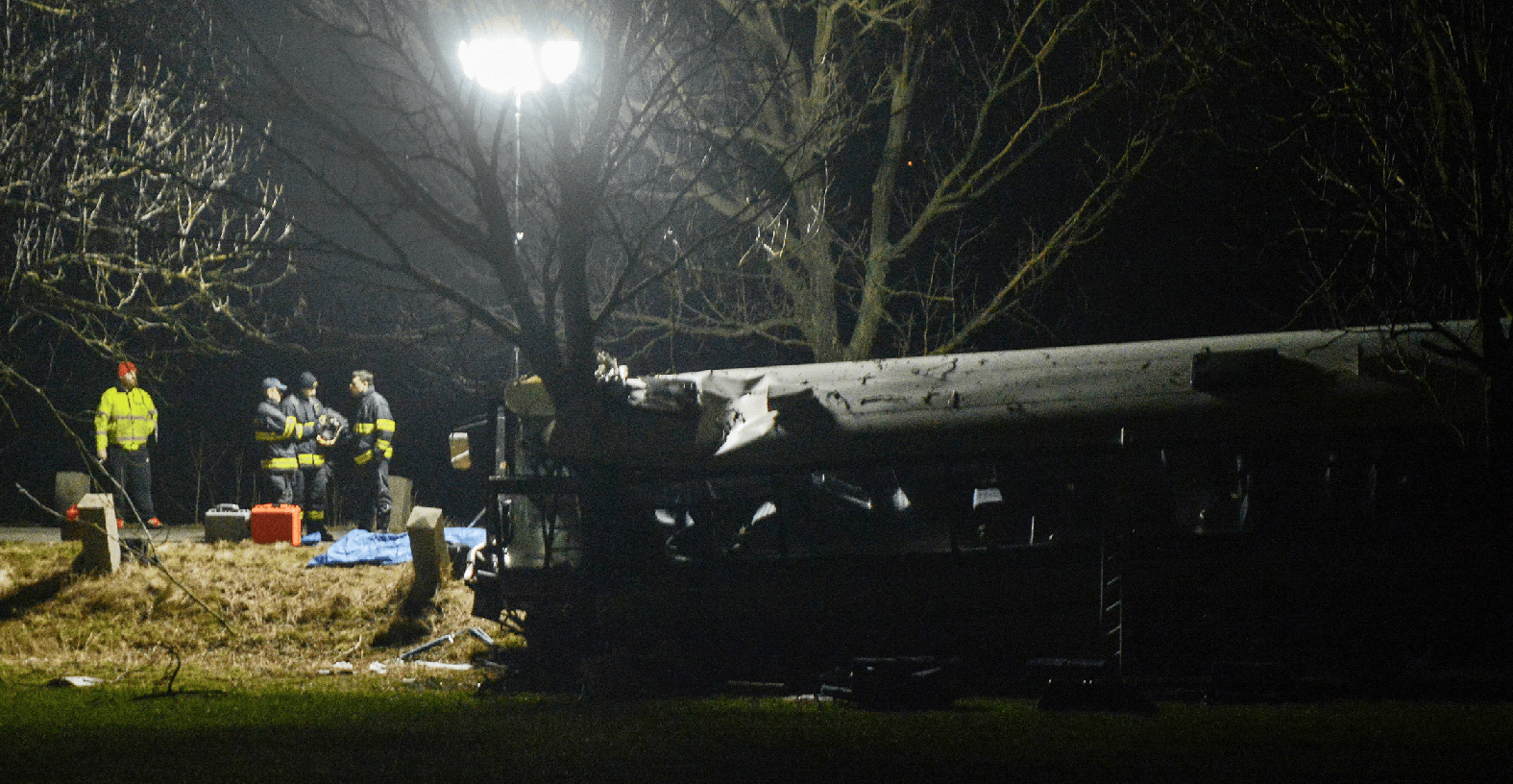 Tri osobe poginule, a 45 povrijeđeno u nesreći u Pragu