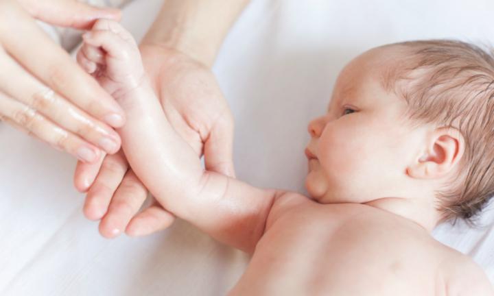 Ekcem kod beba - Zašto nastaje i kako se liječi
