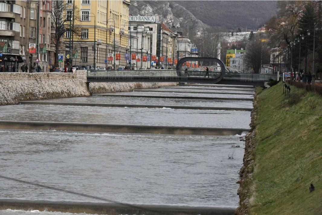 Postavljanje greda na Miljacki nije skuplje od ljudskih života!