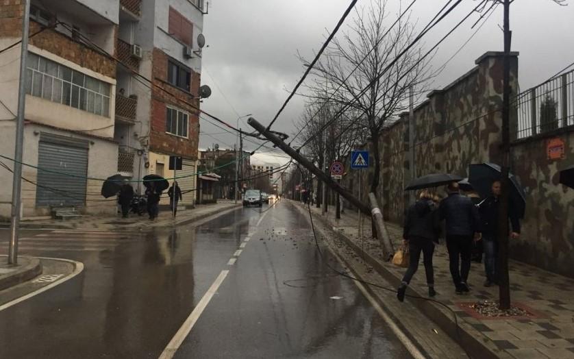 Veliko nevrijeme u Albaniji, najmanje jedna osoba poginula