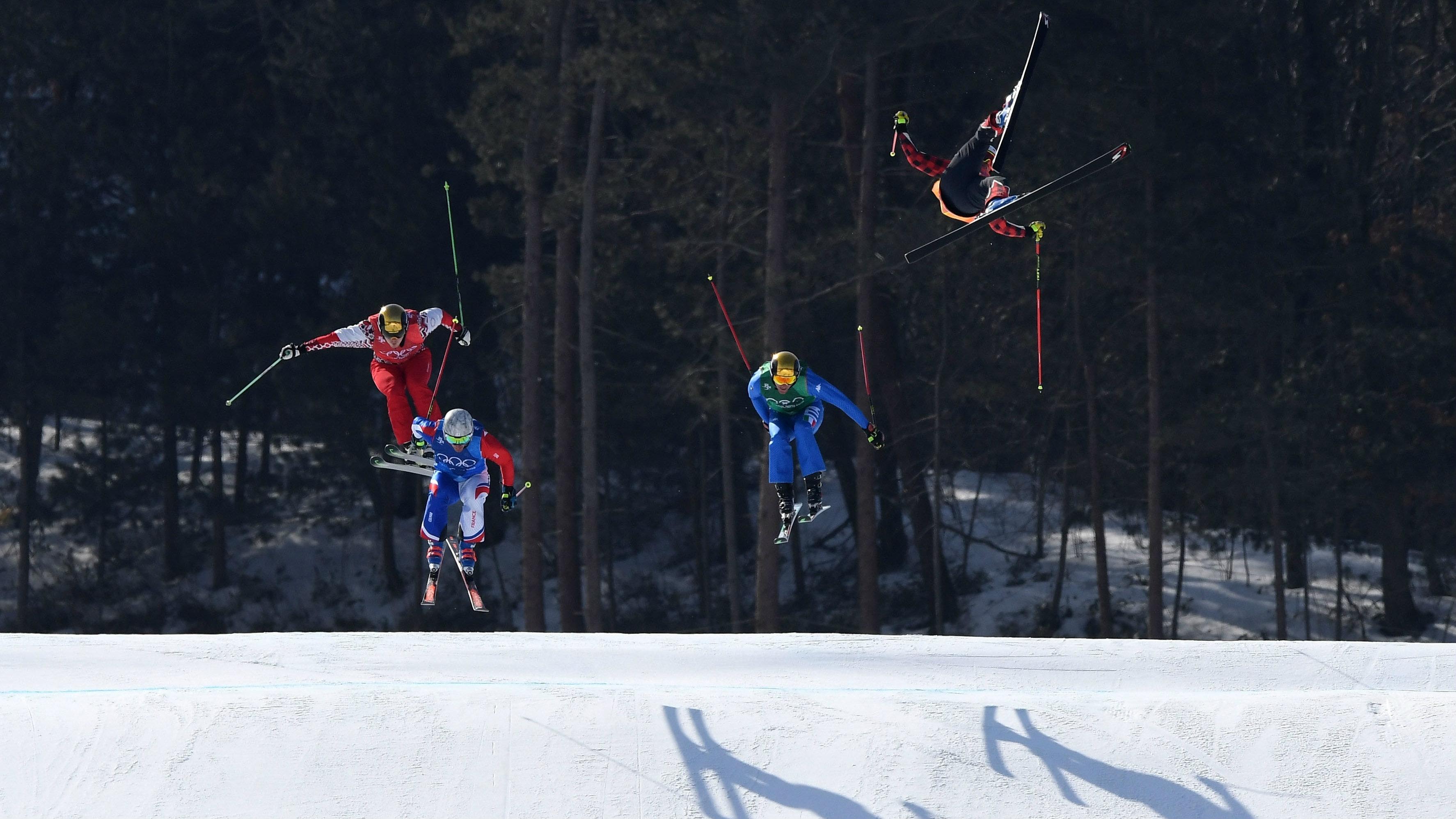 Kanadski skijaš teško povrijeđen nakon zastrašujućeg pada