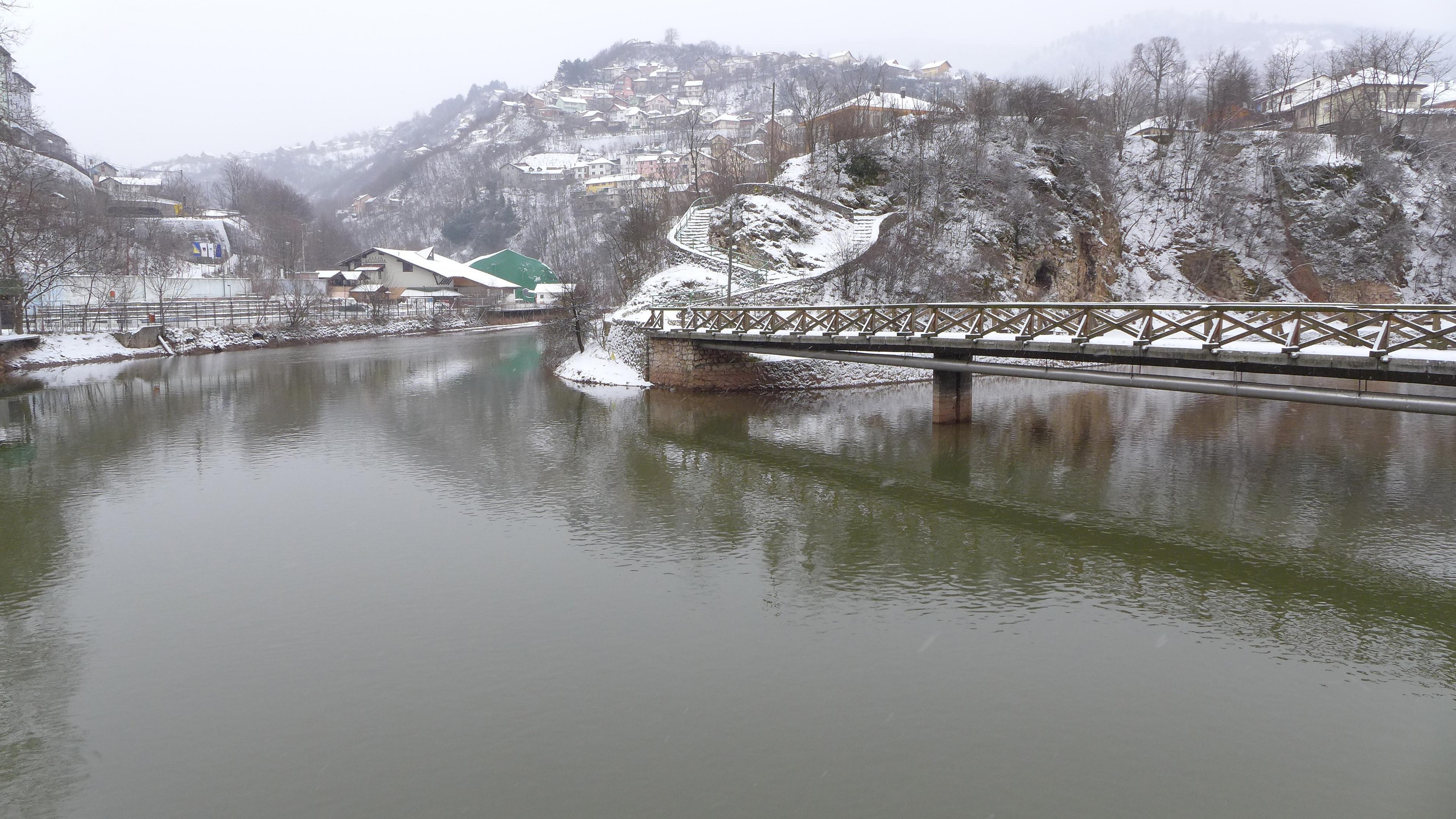 Nastavlja se uređenje Bembaše: Postavlja se i videonadzor