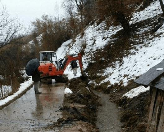 Kiseljak: Uklonjeno smeće iz potoka u Rotilju