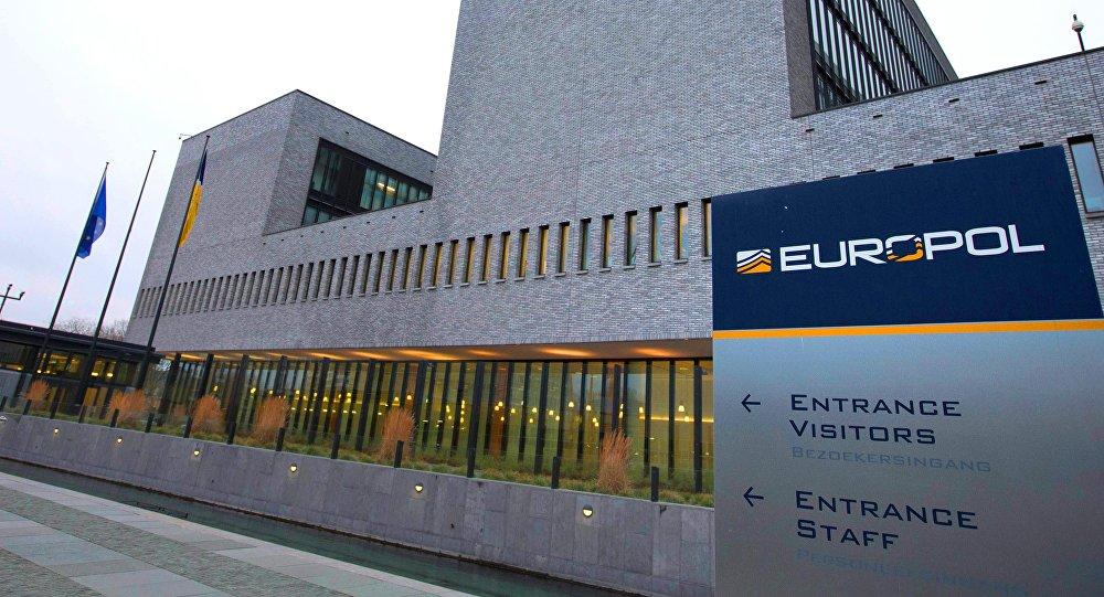 Europol u Francuskoj uhapsio dvojicu osumnjičenih za veliku prevaru