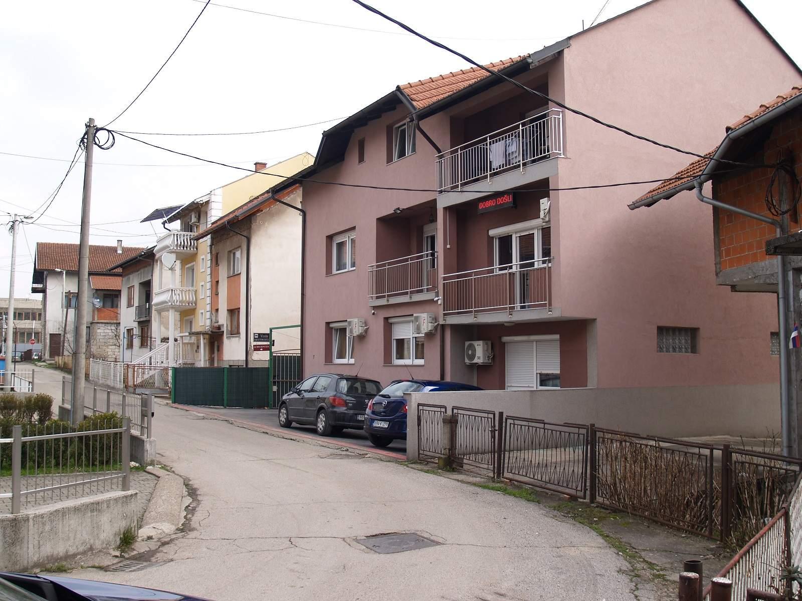 Kamere s objekta „Apartmani Vesto“ snimile Davida kako ulazi i izlazi iz kuće - Avaz