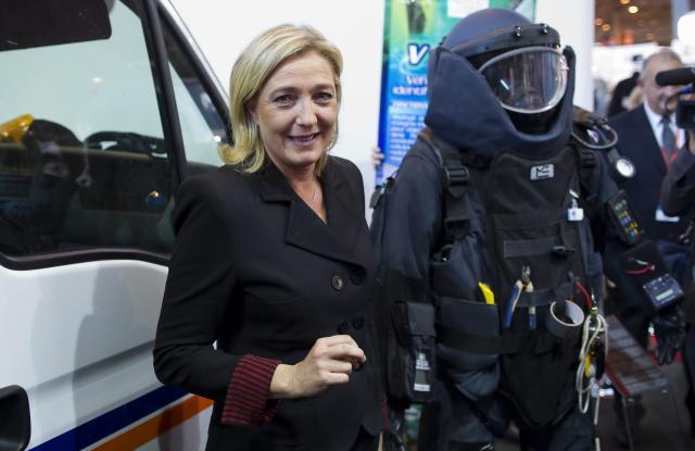 Marine Le Pen izviždana i izvrijeđana na skupu u čast ubijene Jevrejke