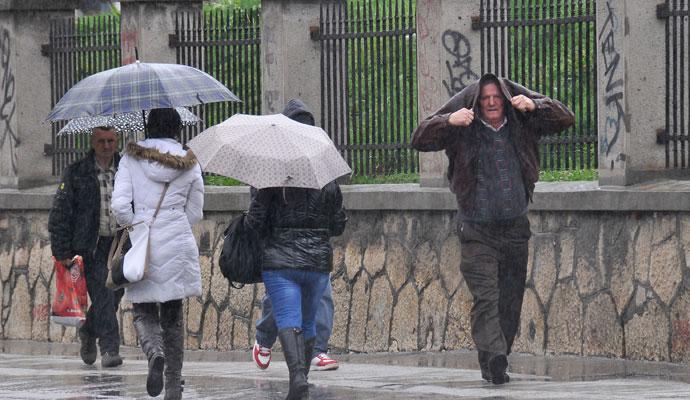 Očekuje nas nestabilno vrijeme s kišom, grmljavinom i jakim vjetrom