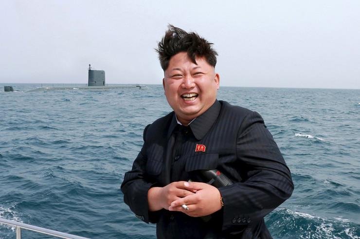 Kim Jong-un: Obustavljamo probe nuklearnih raketa