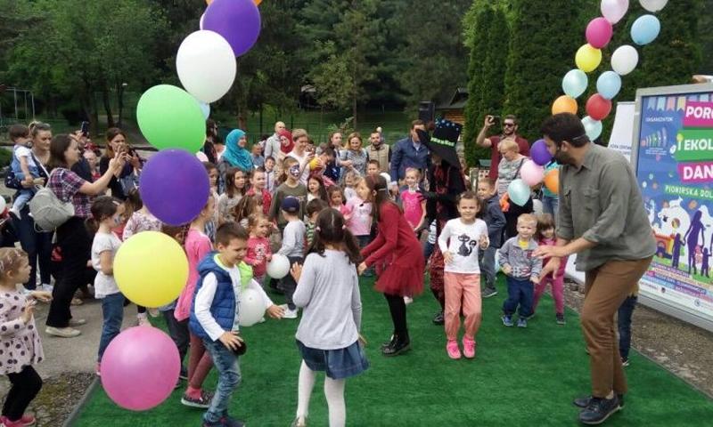 Mališani posjetili Pionirsku dolinu za "Porodični i ekološki dan Općine Centar"