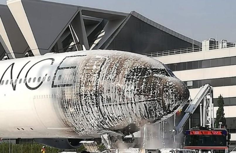 Na frankfurtskom aerodromu se zapalio kamion koji je vukao avion, deset osoba povrijeđeno