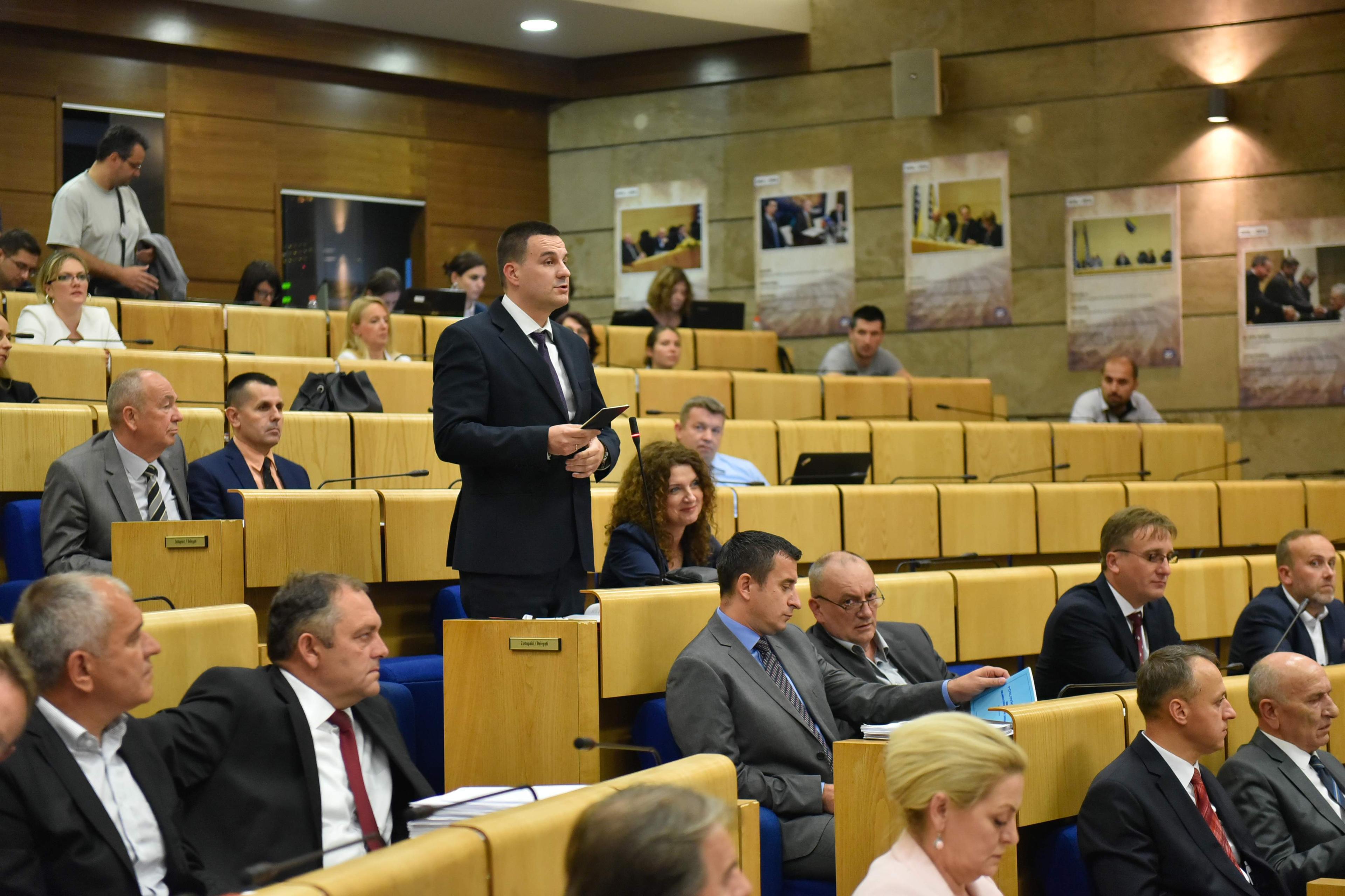 Prije ćemo taksijem na mjesec nego na izbore u Mostaru