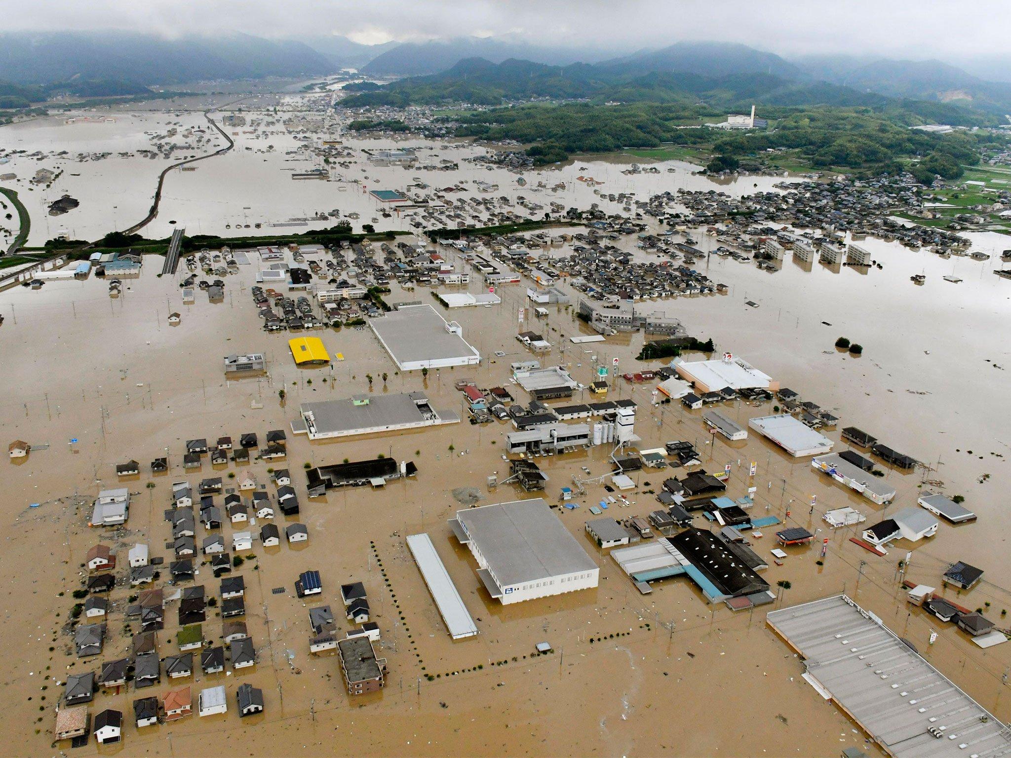 Poplave u Japanu odnijele najmanje 80 života