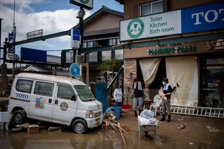 Najveće poplave koje su pogodile Japan u posljednjih 36 godina odnijele 127 života, za 63 osobe se i dalje traga