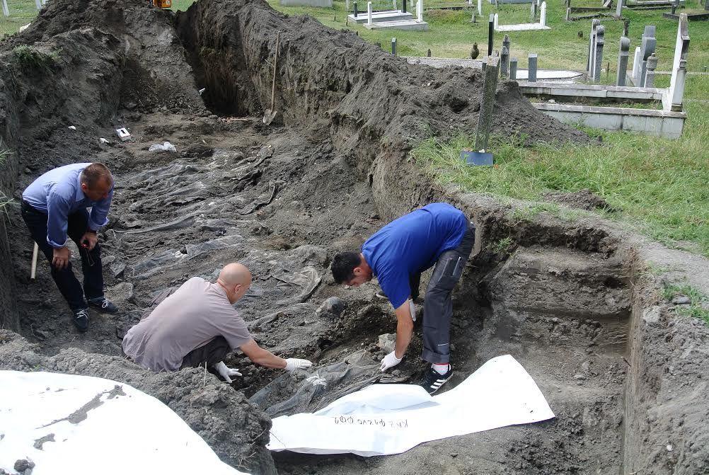 15 godina od prve dženaze u Potočarima