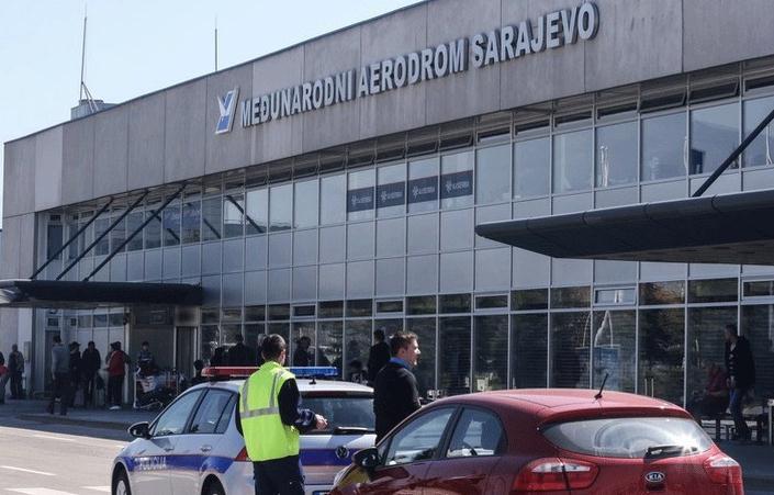 Tri osobe uhapšene na Međunarodnom aerodromu Sarajevo