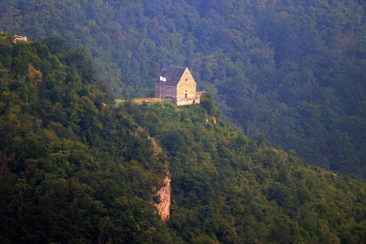 Bobovac interesantan turistima iz Tanzanije, Malezije, Kine