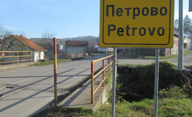 U Petrovu identificirani muškarci koji su izvršili deset provalnih krađa