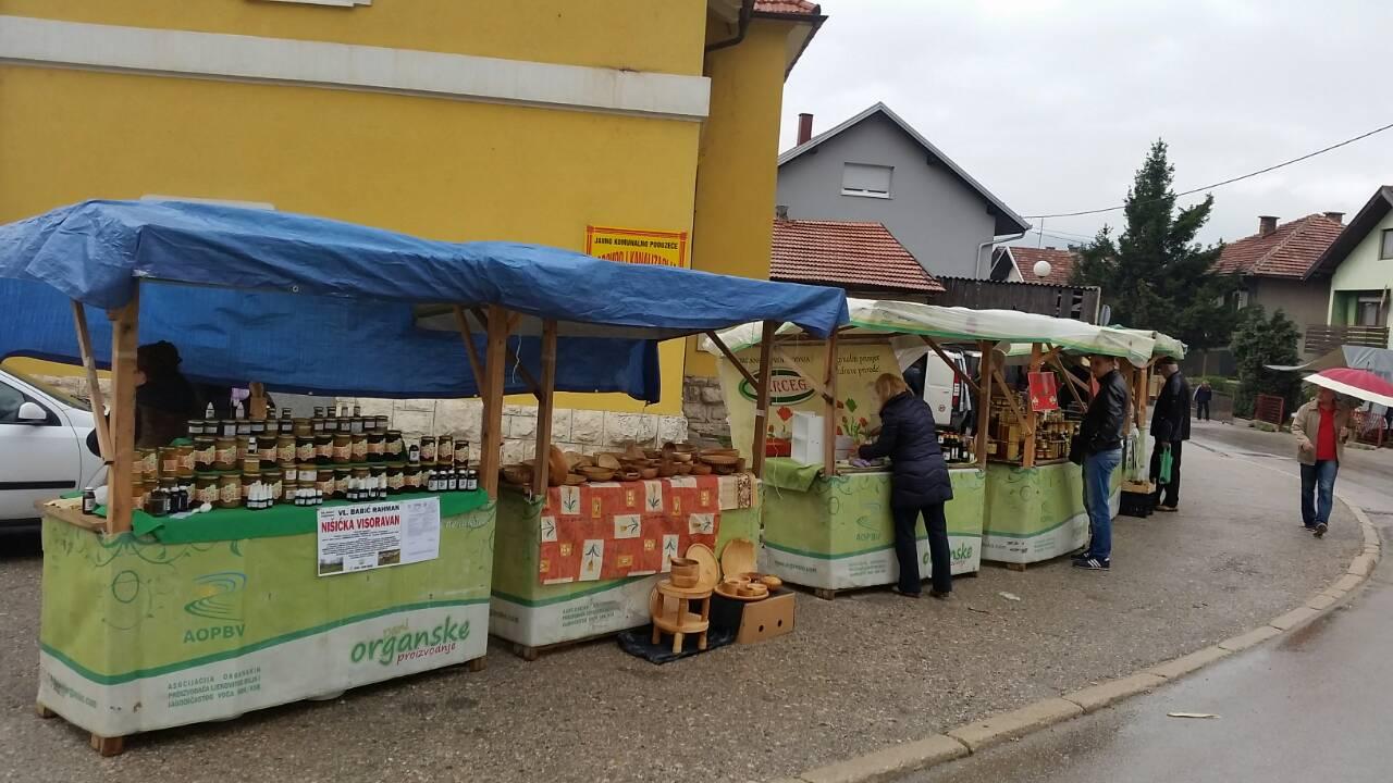 U okviru Sajma šljive najavljen Prvi međunarodni sajam pčelarstva