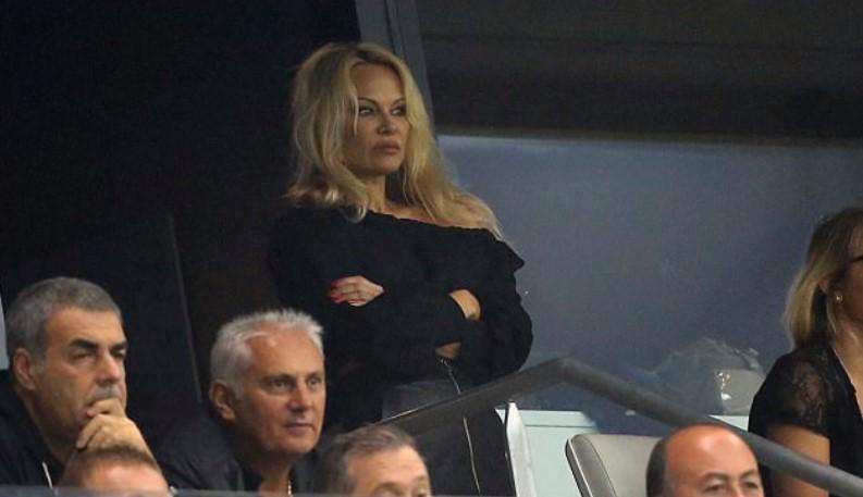 Pamela Anderson ostavila 19 godina mlađeg fudbalera