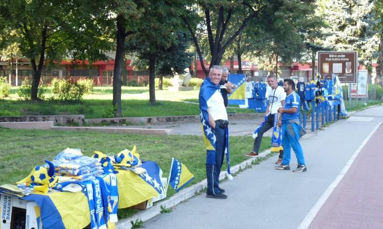 Zagrijava se atmosfera: Navijači počeli pristizati u Zenicu