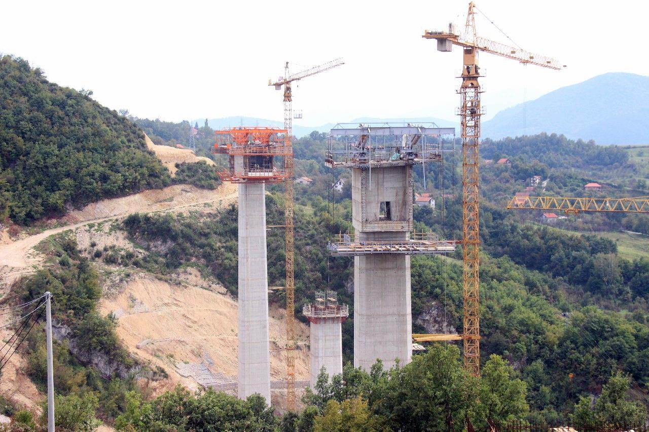 Radovi na Zeničkoj zaobilaznici teku bez problema (Foto: B. Mahmić) - Avaz