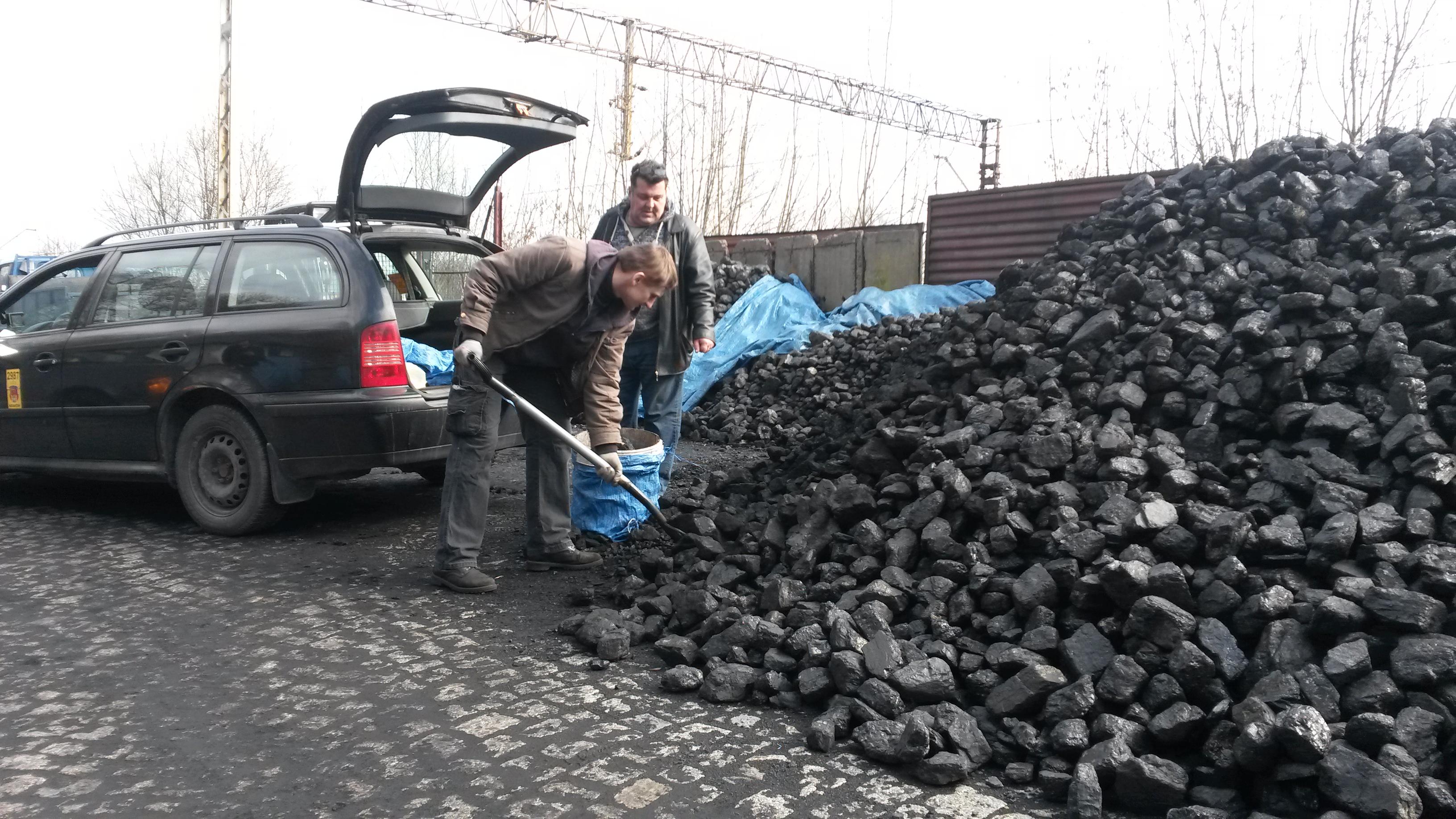 Do sada isporučili više od 600 tona uglja (Foto: Ilustracija) - Avaz