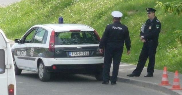 U saobraćajnoj nesreći na magistralnom putu Lašva - Kaonik povrijeđene dvije osobe