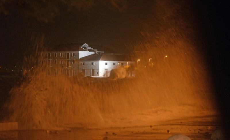 U Dubrovniku zabilježeni valovi viši od devet metara