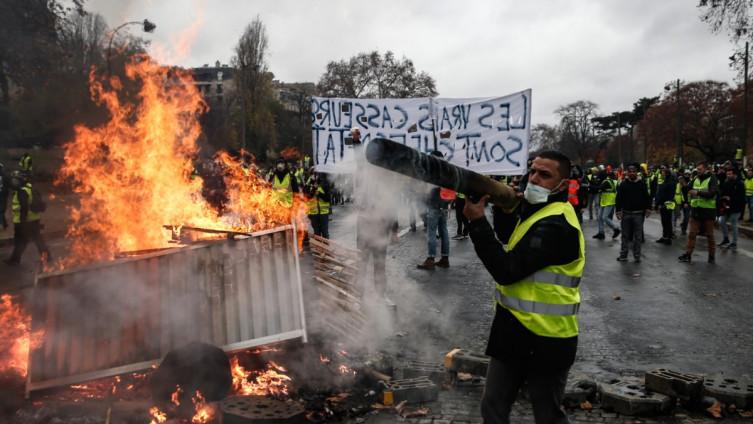 Francuska: Na ulicama gradova tokom protesta - Avaz