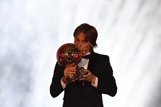 Luka Modrić osvojio "Zlatnu loptu"