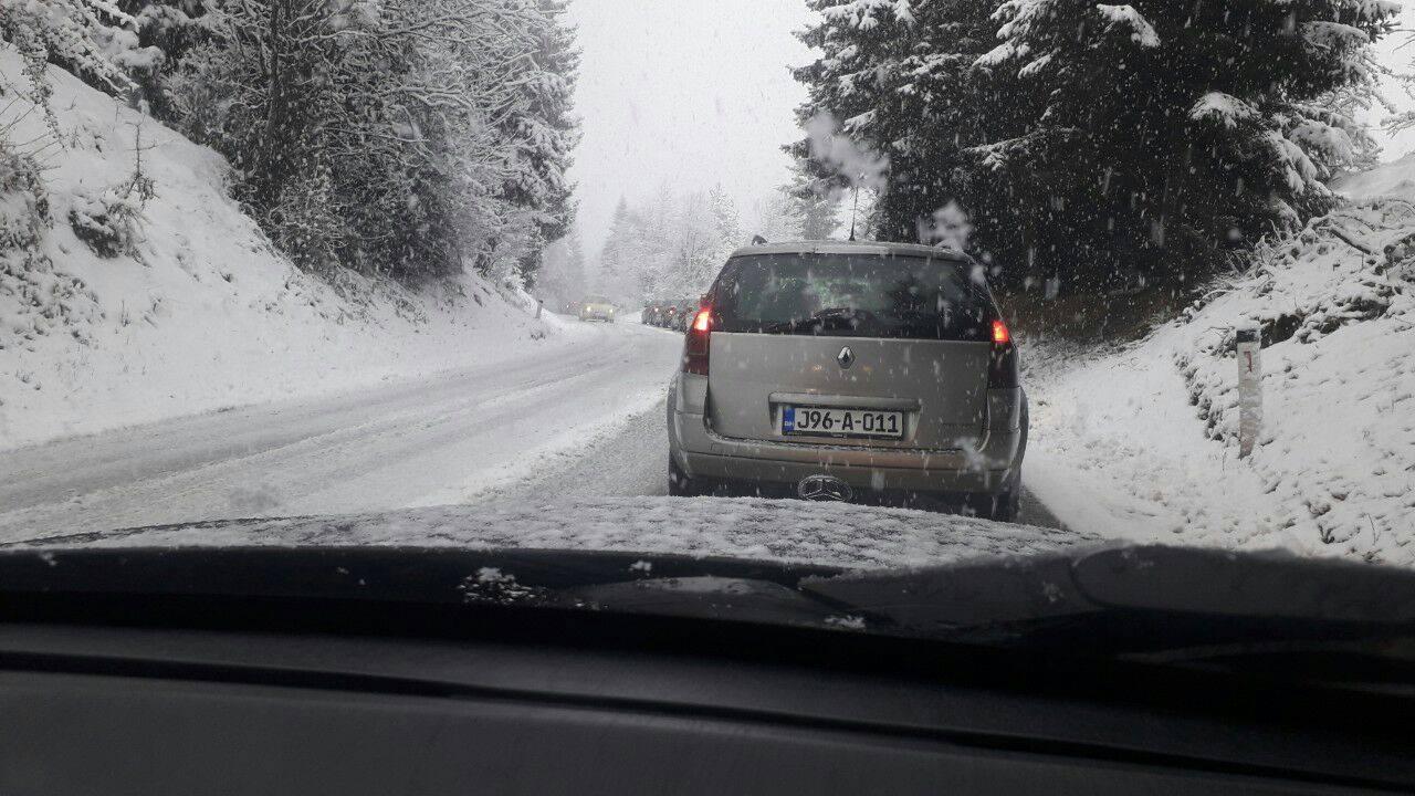 Zastoj na Nišićima - Avaz