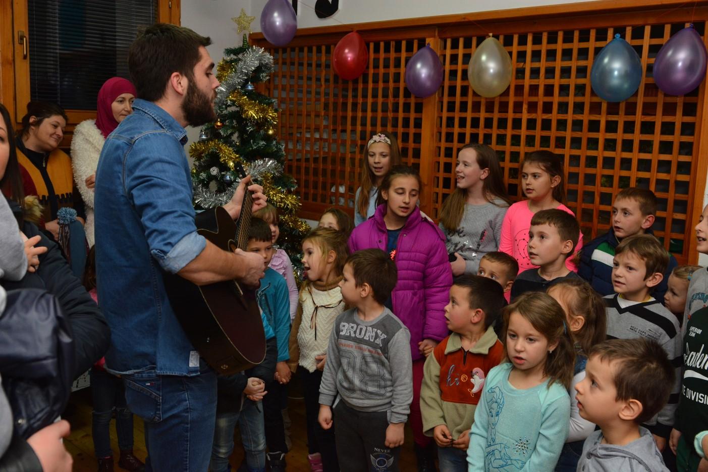 Ova zapažena muzička ustanova okuplja više od 300 djece svih nacionalnosti - Avaz