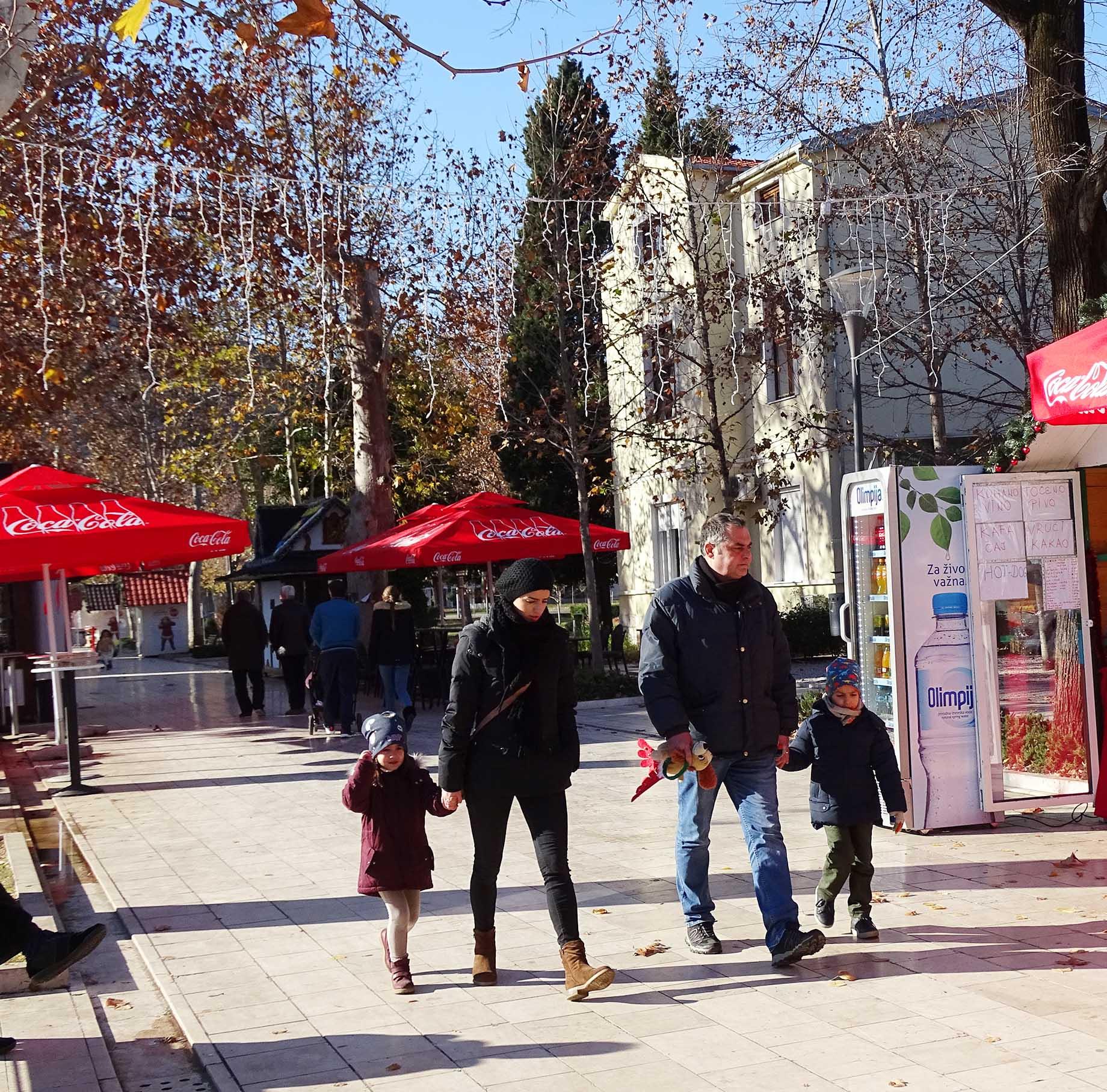 Dok pola države muku muči sa snijegom, Mostarci uživali u sunčanom danu