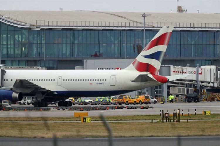 Britanska policija oslobodila dvoje osumnjičenih za izazivanje haosa na "Gatwicku"