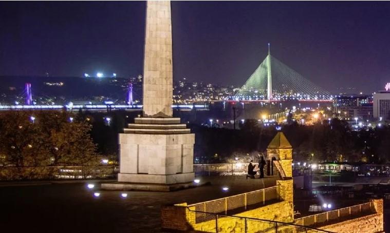 Banjalučanin obrađivao fotografije iz Beograda pa našao dirljiv prizor koji je uhvatio