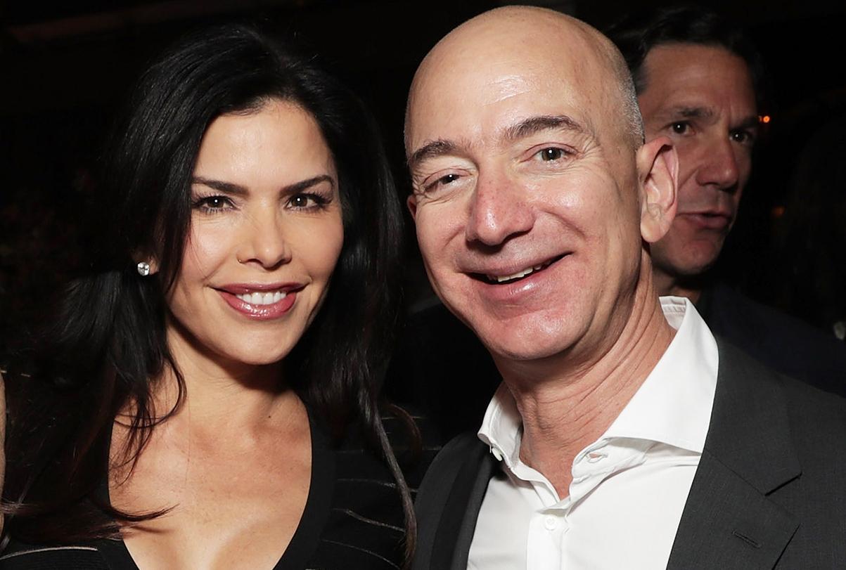 Bezos želi znati kako su procurile poruke upućene ljubavnici