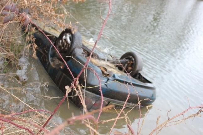 Rasvijetljena saobraćajna nesreća iz 2015. godine: Udario dječaka pa potopio automobil u jezero