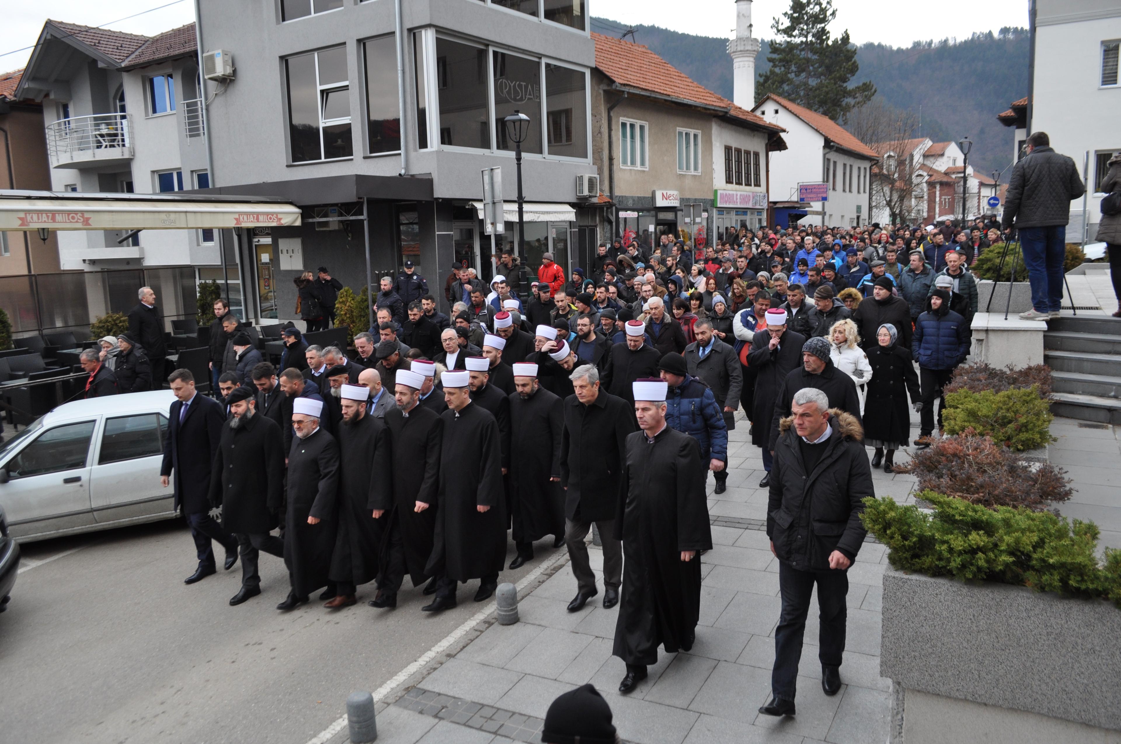 Obilježena 26. godišnjica otmice i ubistva putnika iz voza na stanici Štrpci