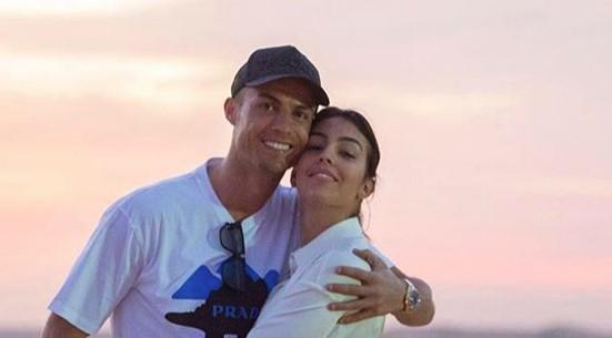 Georgina posvetila objavu svom partneru: Fotografijom iz Ronaldovog djetinjstva proslavila pobjedu