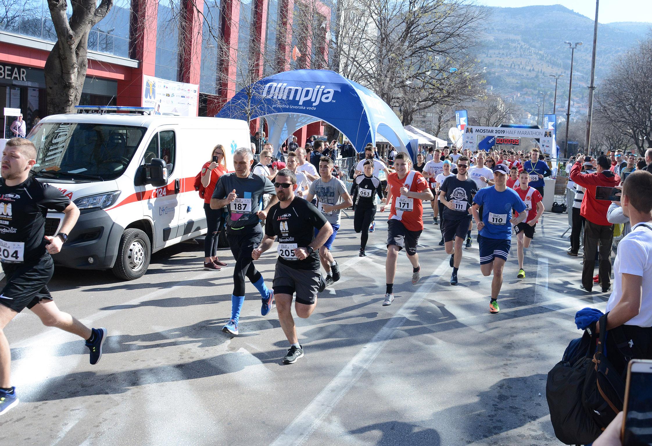 Treći mostarski polumaraton - Avaz