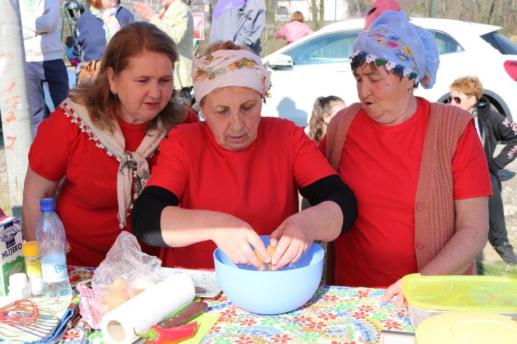 Na prvoj gradačačkoj čimburijadi nastupilo jedanaest ekipa - Avaz