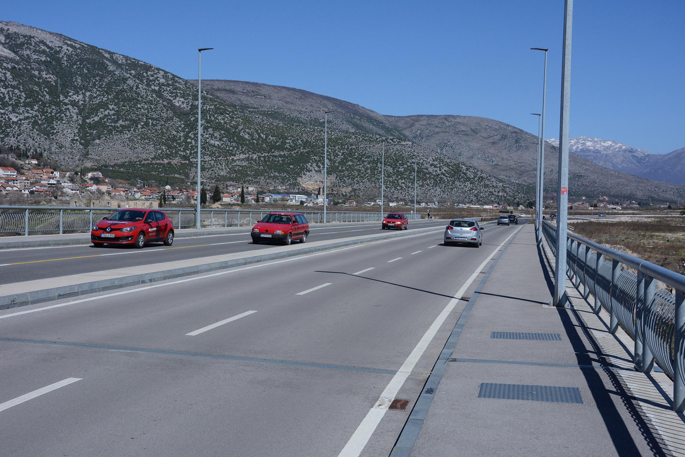 U promet puštena i druga saobraćajna traka - Avaz