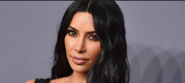 Kim Kardašijan svojim posljednjim stajlingom podigla ljestvicu neukusa