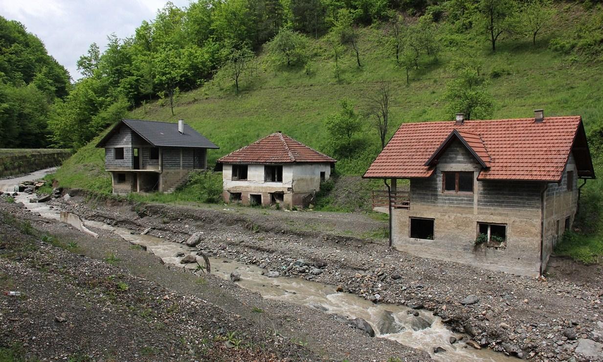 Stanje kao da nije prošlo pet godina od poplava - Avaz