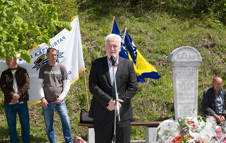 Obilježena 27. godišnjica zauzimanja kasarne "Krupanjska rijeka" - Avaz